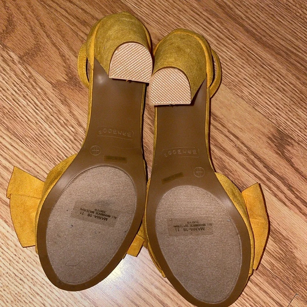 BAMBOO Mustard Yellow Heels with Bow Accent - Picture 12 of 15